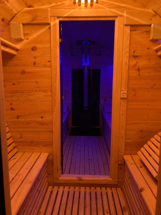 Domki U Danny-Ego Family Friendly Accommodation Dziwnowek Bagian luar foto